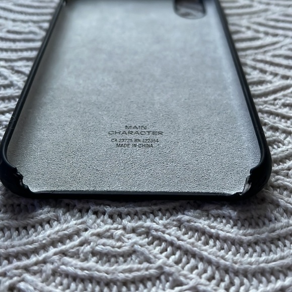 🖤 Aritzia IPhone XR Case • Main Character - Picture 7 of 8